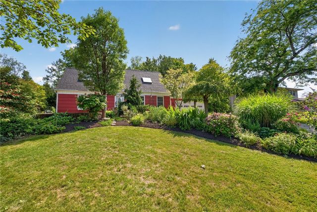 1249 Imperial Drive, Webster, NY 14580