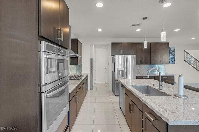 6306 Arcade Fire Street, Las Vegas, NV 89113