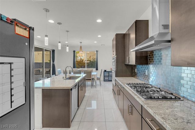 6306 Arcade Fire Street, Las Vegas, NV 89113