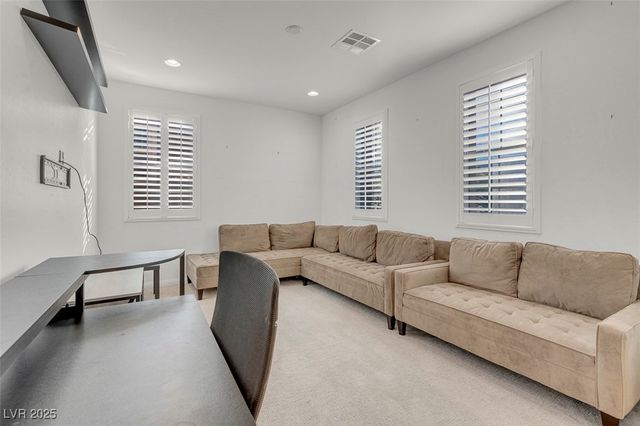 6306 Arcade Fire Street, Las Vegas, NV 89113