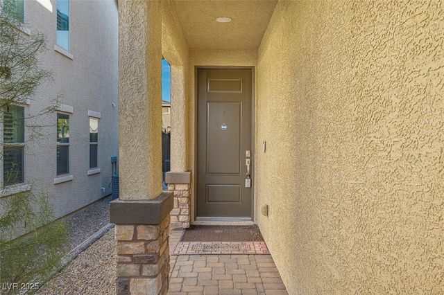 6306 Arcade Fire Street, Las Vegas, NV 89113