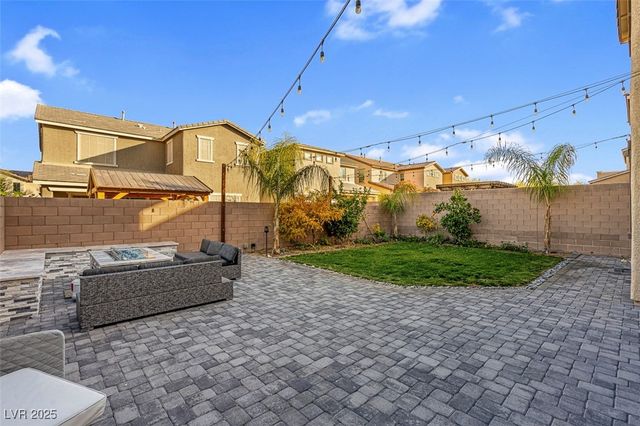 6306 Arcade Fire Street, Las Vegas, NV 89113