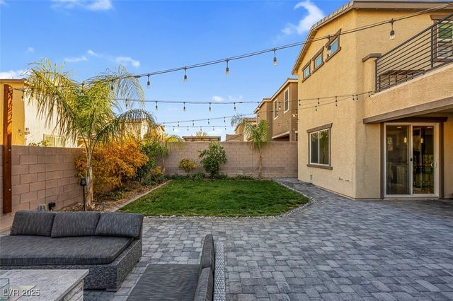 6306 Arcade Fire Street, Las Vegas, NV 89113