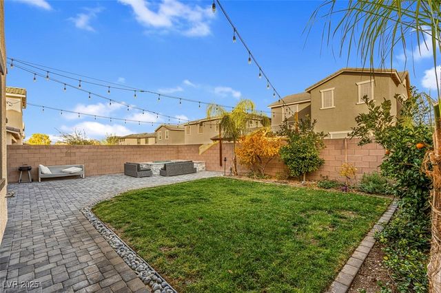 6306 Arcade Fire Street, Las Vegas, NV 89113