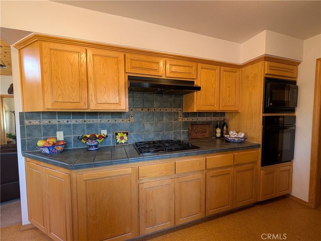 1575 Petersen Lane, Frazier Park, CA 93225