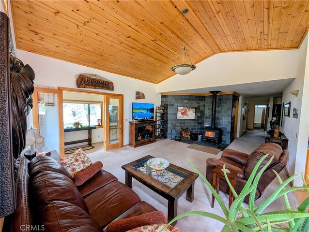 1575 Petersen Lane, Frazier Park, CA 93225