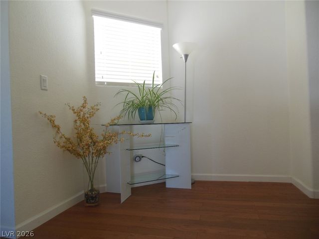 1521 Astronomy Circle, Las Vegas, NV 89128