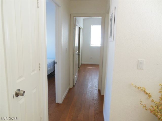 1521 Astronomy Circle, Las Vegas, NV 89128