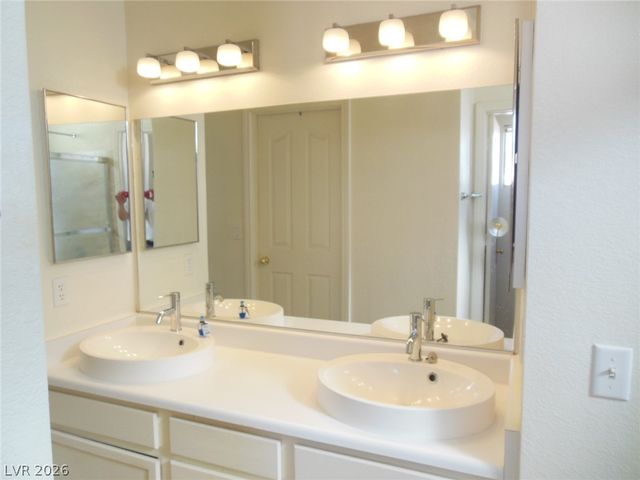 1521 Astronomy Circle, Las Vegas, NV 89128