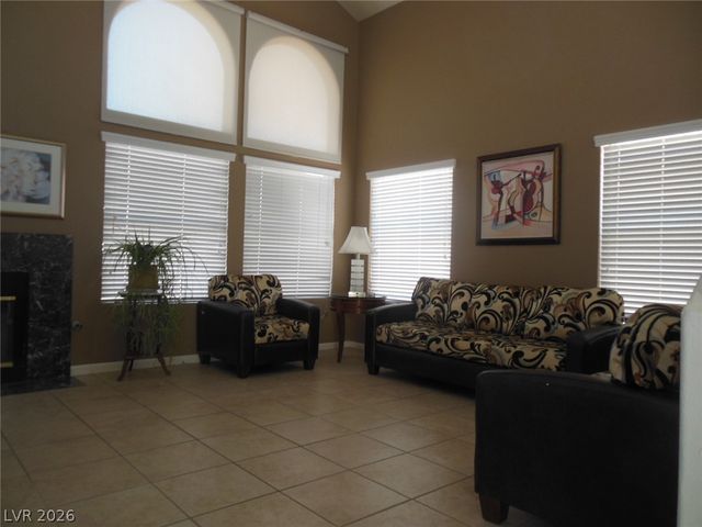 1521 Astronomy Circle, Las Vegas, NV 89128