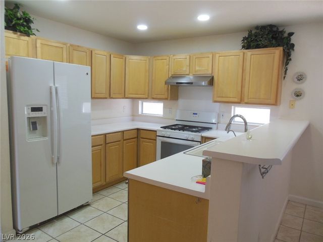 1521 Astronomy Circle, Las Vegas, NV 89128