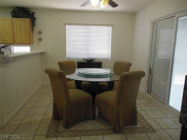 1521 Astronomy Circle, Las Vegas, NV 89128
