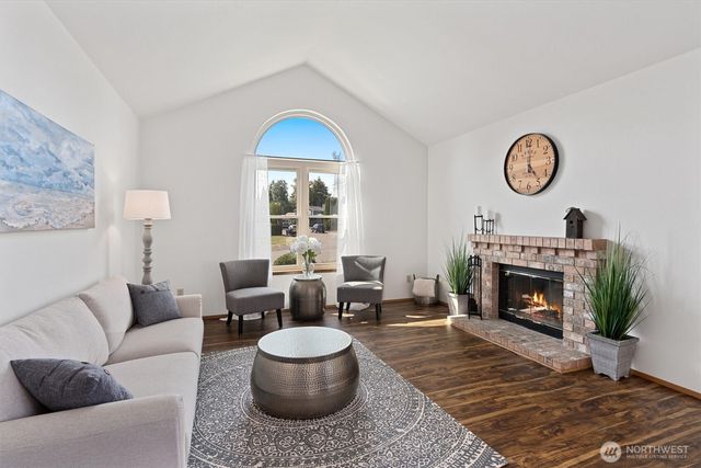 35002 14th Avenue SW, Federal Way, WA 98023