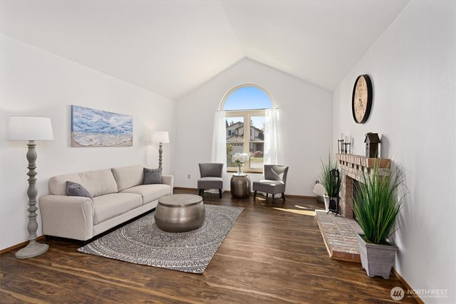 35002 14th Avenue SW, Federal Way, WA 98023