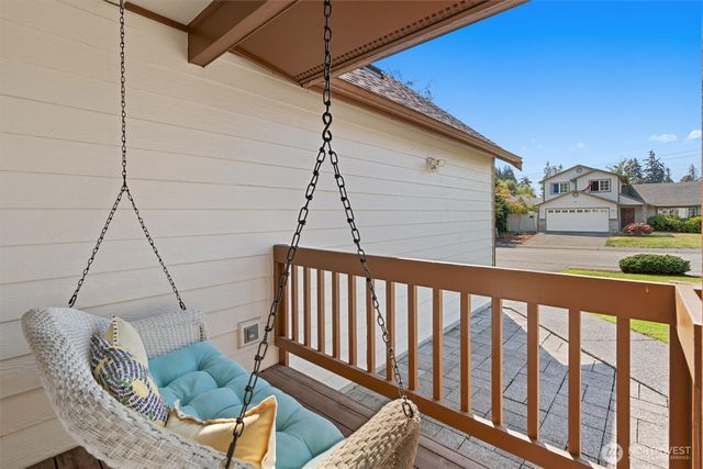 35002 14th Avenue SW, Federal Way, WA 98023