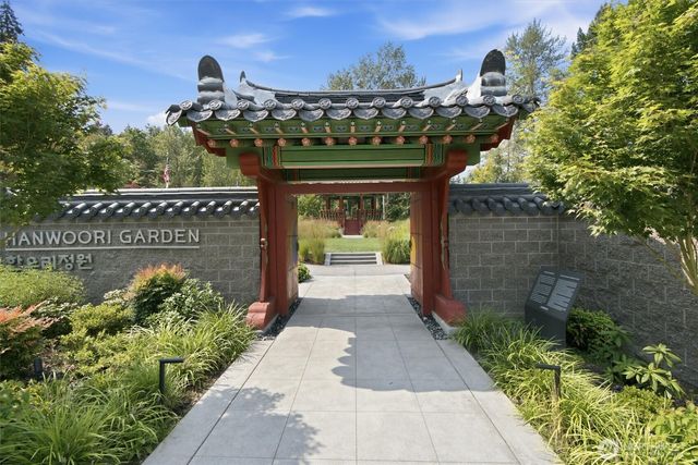 35002 14th Avenue SW, Federal Way, WA 98023