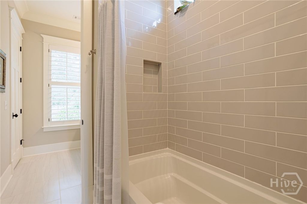 Image 28 of property listing at 194 Wood Haven Lane, Pooler, GA 31322