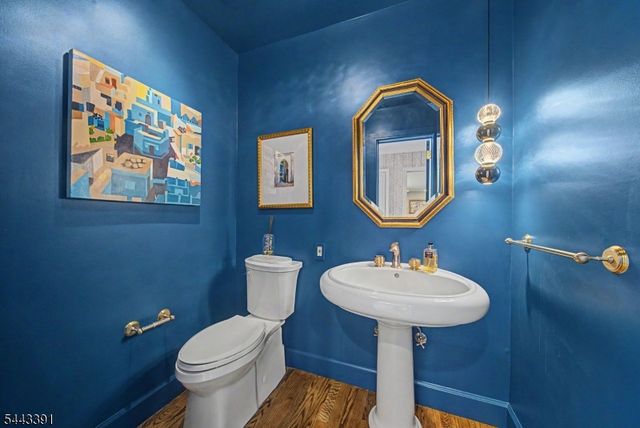 6 Coventry Rd, Livingston Twp., NJ 07039