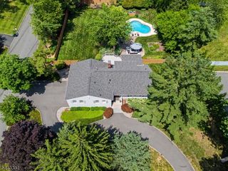6 Coventry Rd, Livingston Twp., NJ 07039