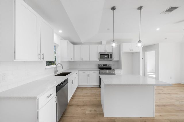 2311 Pomona Drive, Pasadena, TX 77506