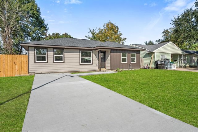 2311 Pomona Drive, Pasadena, TX 77506