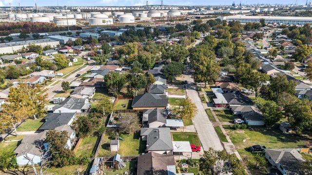 2311 Pomona Drive, Pasadena, TX 77506