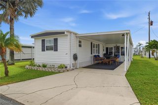 24 Cheyenne TRL 167, Naples, FL 34113