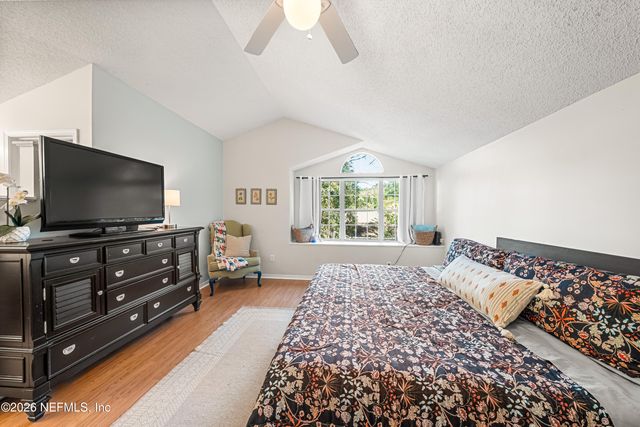 7764 MYSTIC POINT Court E, Jacksonville, FL 32277