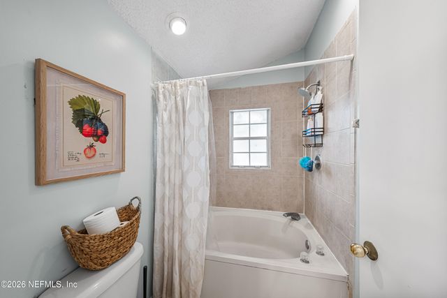 7764 MYSTIC POINT Court E, Jacksonville, FL 32277