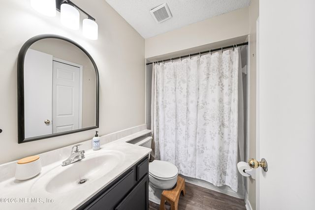 7764 MYSTIC POINT Court E, Jacksonville, FL 32277