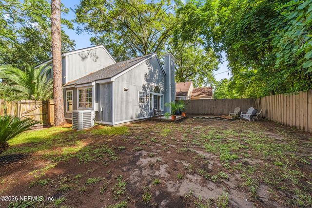 7764 MYSTIC POINT Court E, Jacksonville, FL 32277