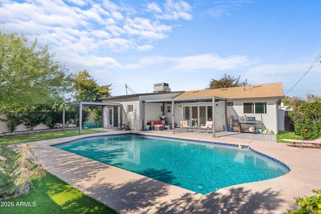 7647 E CATALINA Drive, Scottsdale, AZ 85251