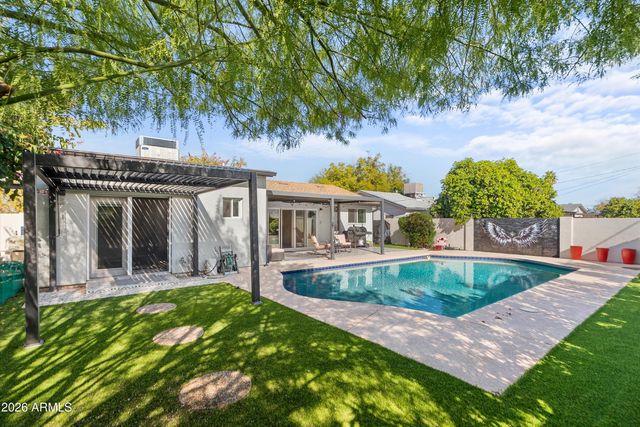 7647 E CATALINA Drive, Scottsdale, AZ 85251