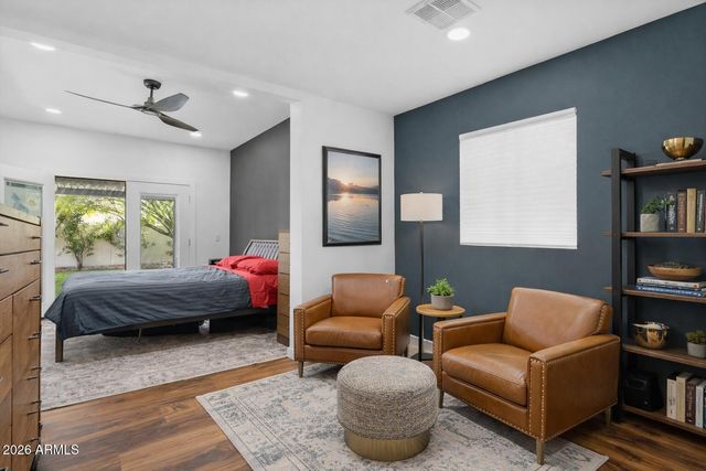 7647 E CATALINA Drive, Scottsdale, AZ 85251