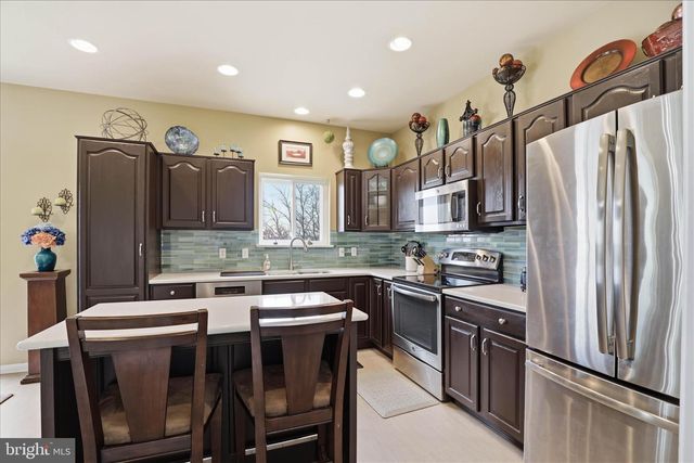 407 LAKE ST, Ephrata, PA 17522