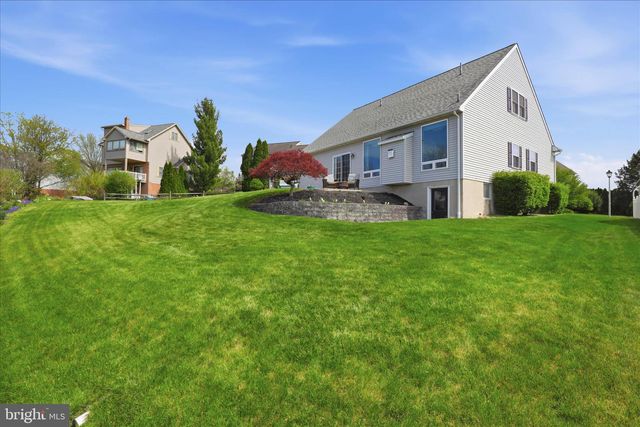 407 LAKE ST, Ephrata, PA 17522