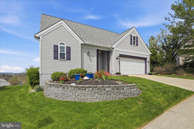 407 LAKE ST, Ephrata, PA 17522