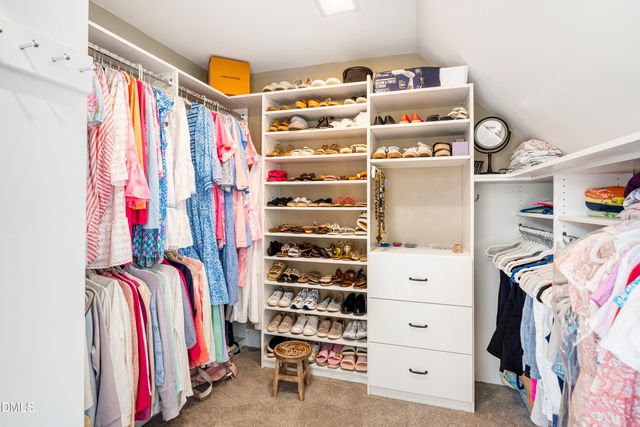 104 Martinique Place, Cary, NC 27511