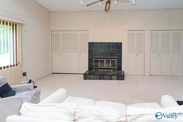 1217 Kingsway Road, Huntsville, AL 35802
