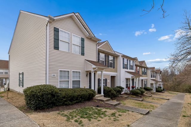 1002 Halifax Ln, Antioch, TN 37013