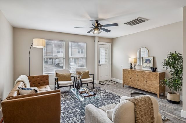 1002 Halifax Ln, Antioch, TN 37013