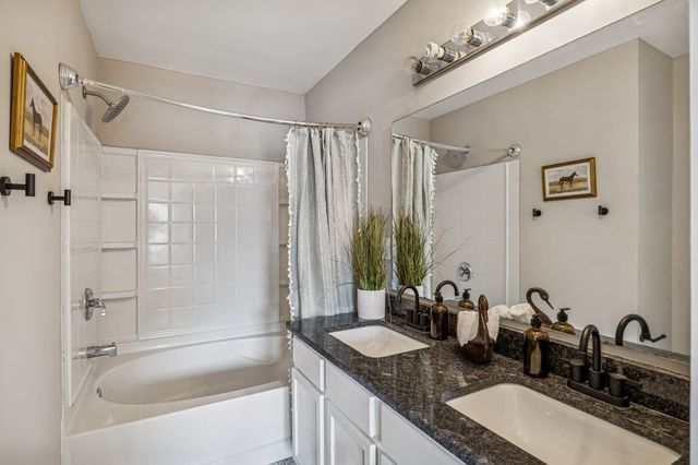 1002 Halifax Ln, Antioch, TN 37013