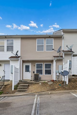 1002 Halifax Ln, Antioch, TN 37013