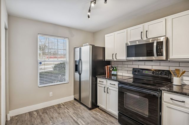 1002 Halifax Ln, Antioch, TN 37013