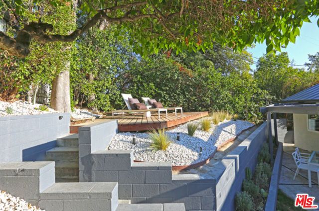 3319 Charleston Way, Los Angeles, CA 90068