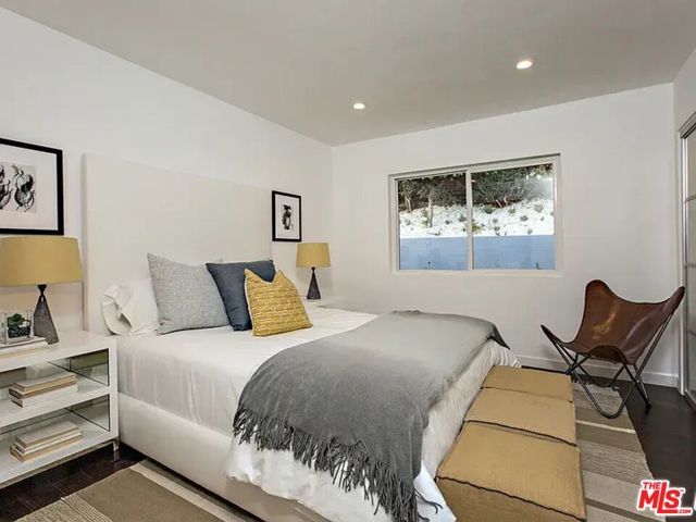 3319 Charleston Way, Los Angeles, CA 90068
