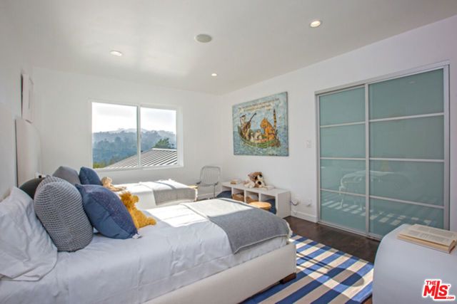 3319 Charleston Way, Los Angeles, CA 90068