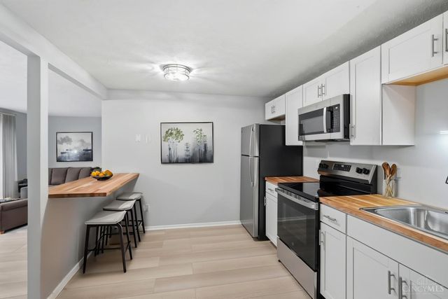 6617 Hearne Road, Green Twp, OH 45248