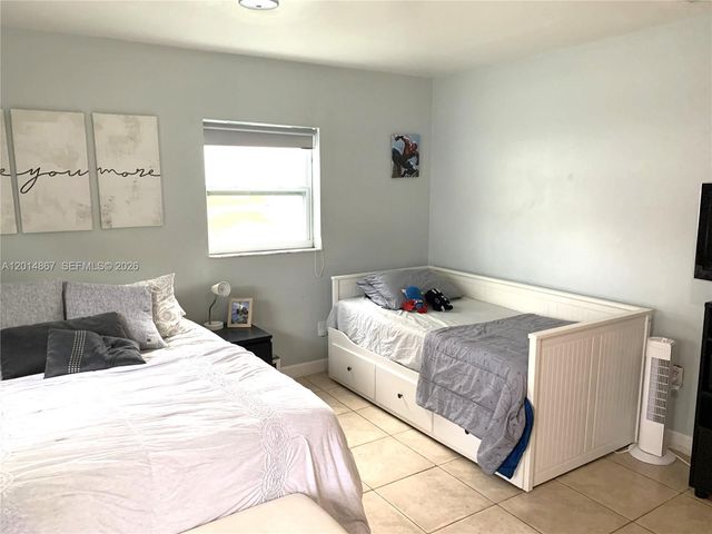 4904 SW 139th Ct, Miami, FL 33175