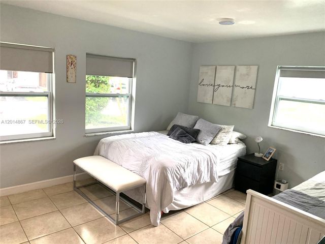 4904 SW 139th Ct, Miami, FL 33175